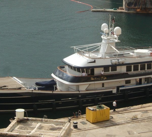 The Mercy Boys - Exterior