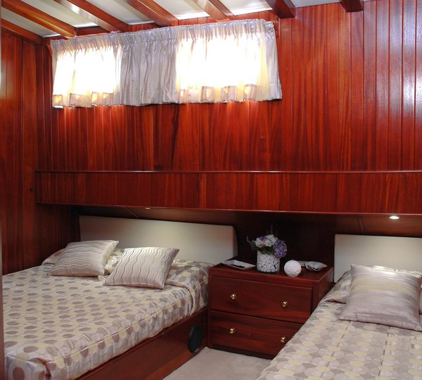 Triple Cabin