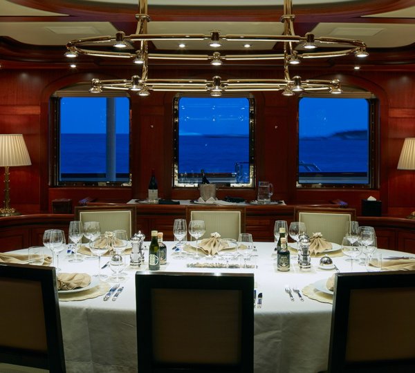 Yacht ATHENA - Dining