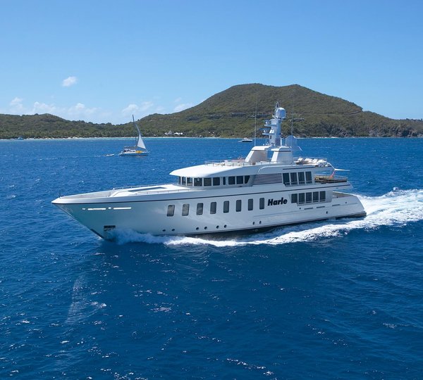 Yacht HARLE By Feadship - Underway In The Caribbean