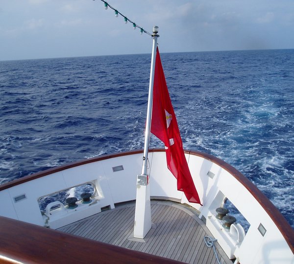 Yacht LADY K II - Stern