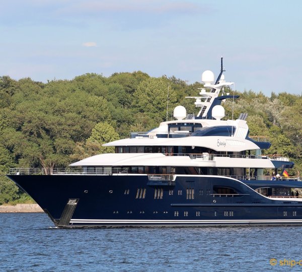 Yacht Solandge - Moored