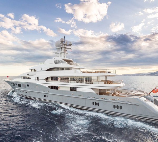 Profile Aft Underway