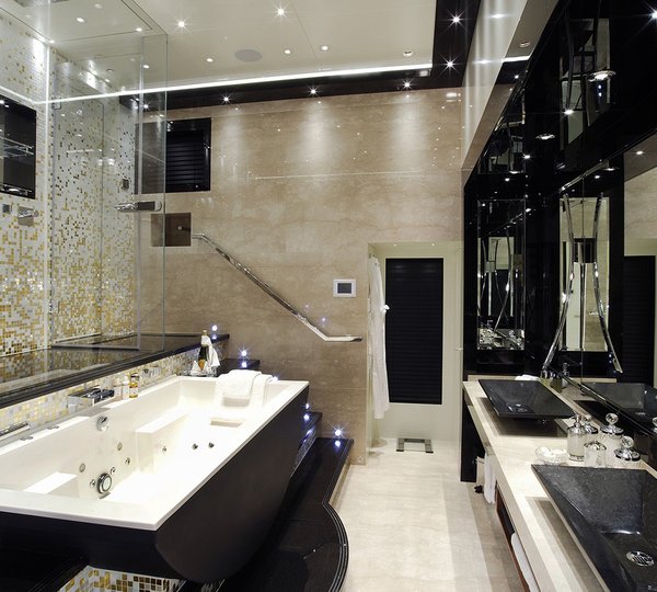 Yacht Talisman C En-suite