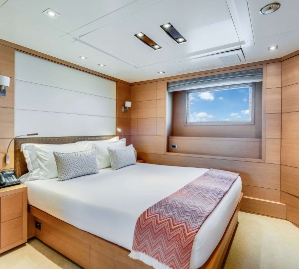 Double Cabin For Guests