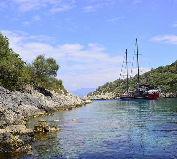 Gulet Blue Capricorn  