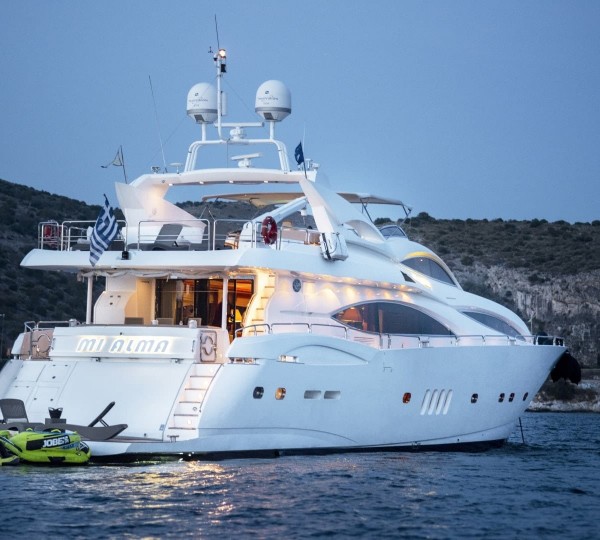 Motor Yacht MI ALMA