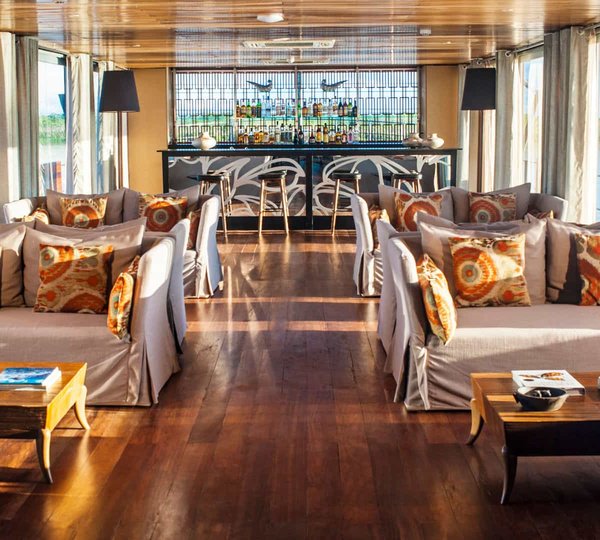 Saloon Lounge With Bar Area