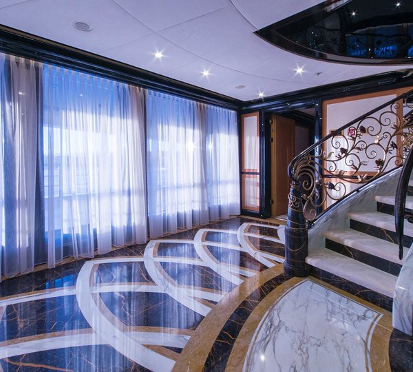 The 101m Yacht I DYNASTY