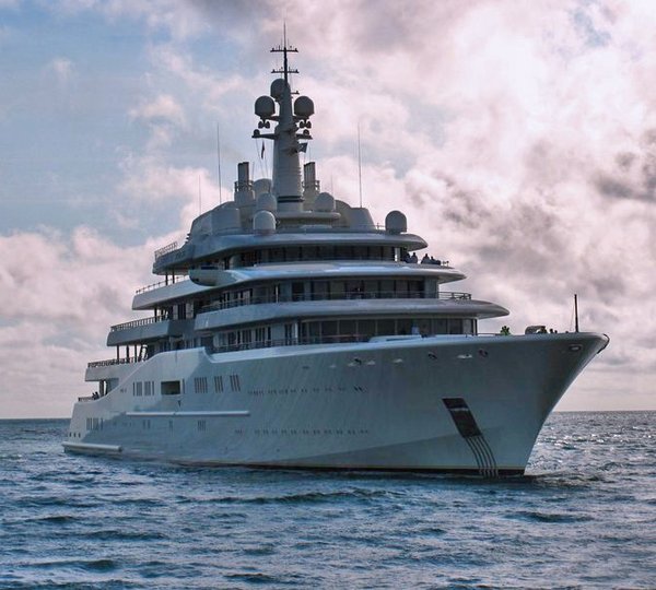 Profile On Board Yacht ECLIPSE