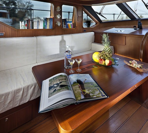 The 20m Yacht MYOSOTIS