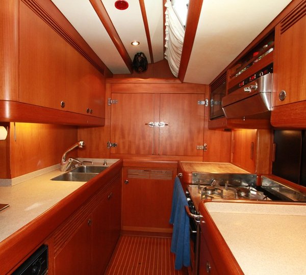 The 21m Yacht CLAUDIA IV