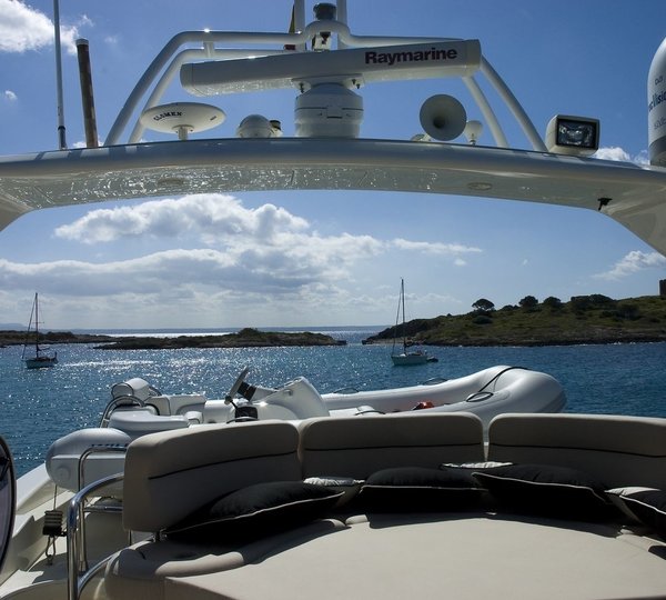 The 21m Yacht LADY RENEE