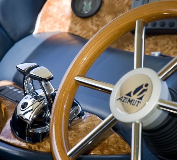 The 21m Yacht LADY RENEE