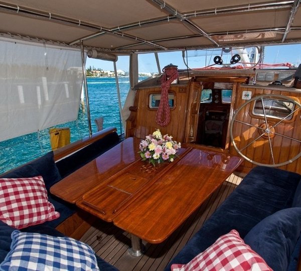 The 23m Yacht MALAIKA