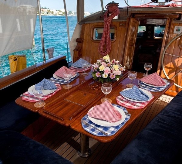 The 23m Yacht MALAIKA