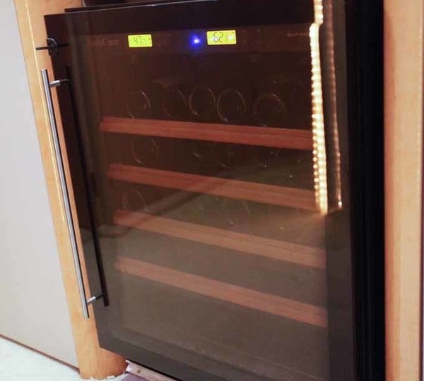 The 23m Yacht TRES HERMANOS III