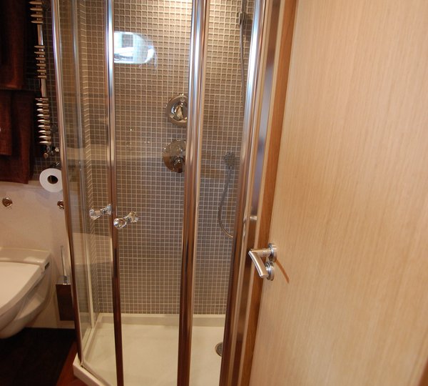 The 24m Yacht PARADISE