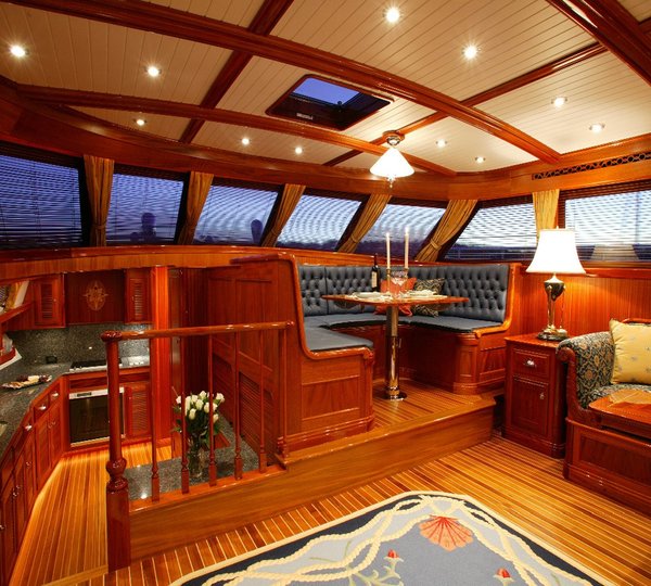 The 25m Yacht EXCELLENCE