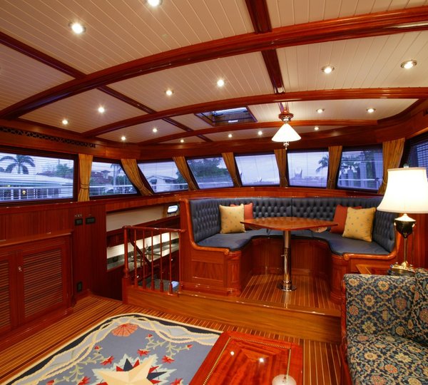 The 25m Yacht EXCELLENCE