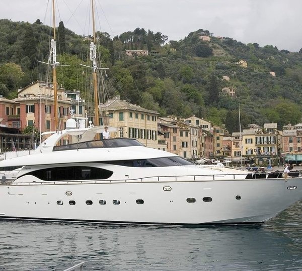 The 26m Yacht CENTO BY EXCALIBUR