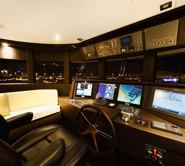 The 26m Yacht SAKATA