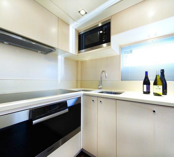 The 26m Yacht SAKATA