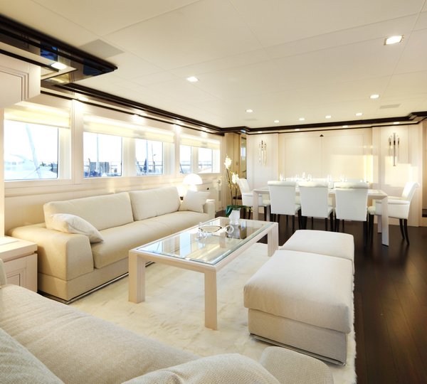 The 26m Yacht SAKATA