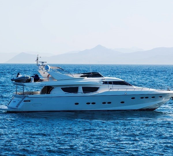The 26m Yacht SANTA ELENA