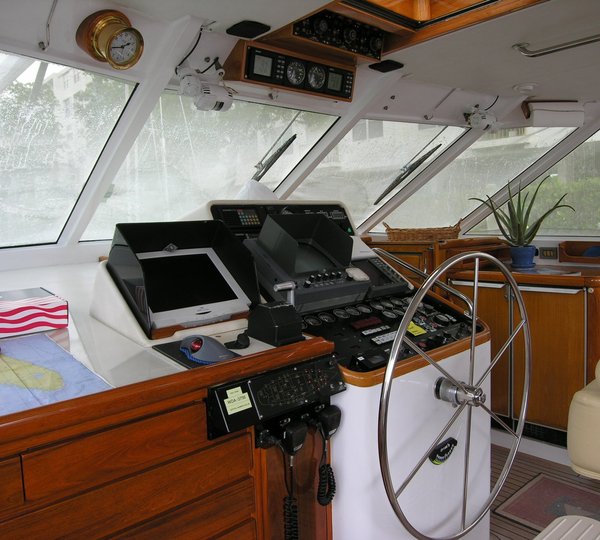 The 26m Yacht SEA ANGEL