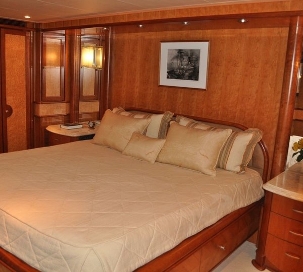 The 26m Yacht WATERSHED II