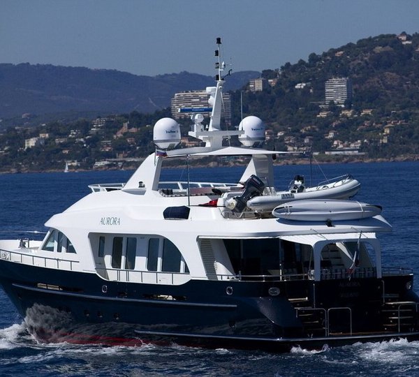 The 27m Yacht AURORA