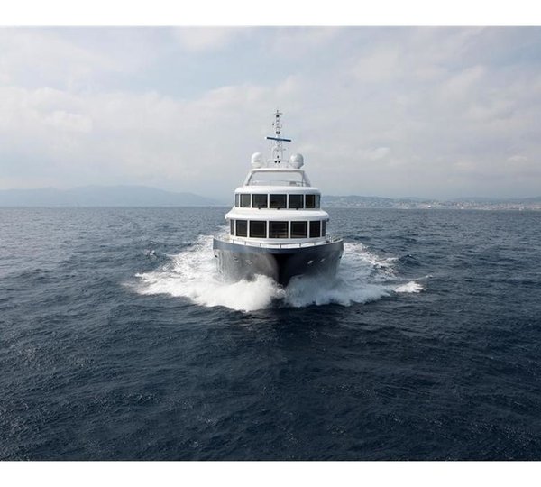 The 27m Yacht BELLE ISLE