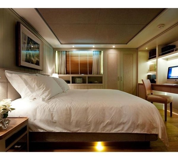 The 27m Yacht BELLE ISLE