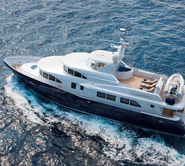 The 27m Yacht BELLE ISLE