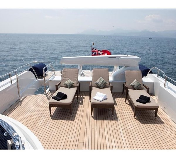 The 27m Yacht BELLE ISLE