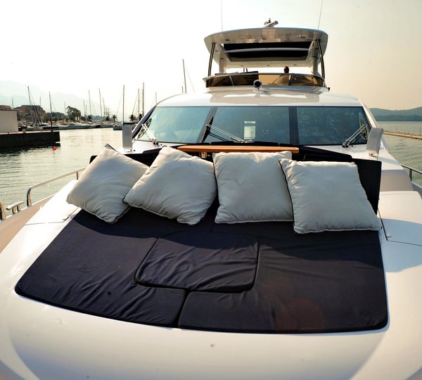 The 27m Yacht GATSBY