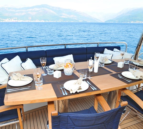 The 27m Yacht GATSBY