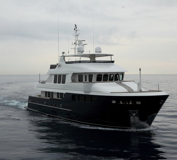 The 27m Yacht SMILING T