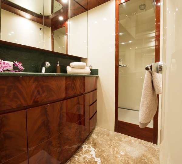 The 28m Yacht MARTELLO