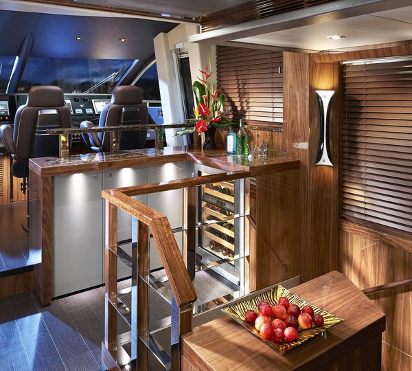 The 28m Yacht OASIS