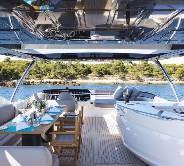 The 28m Yacht SPONTANEOUS