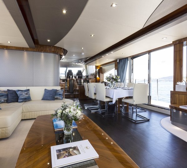 The 28m Yacht SPONTANEOUS