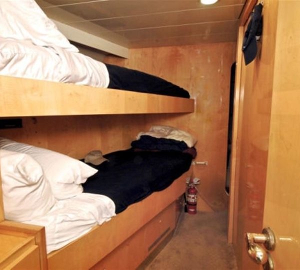 The 30m Yacht MERCEDES