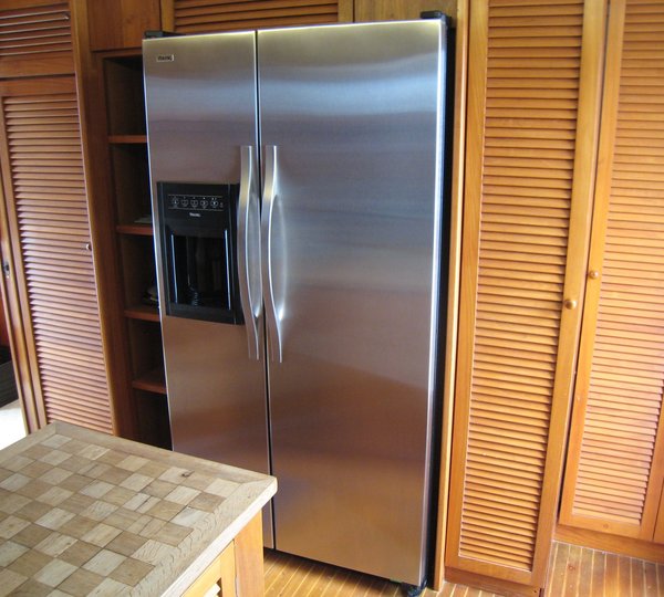 The 30m Yacht MERCEDES