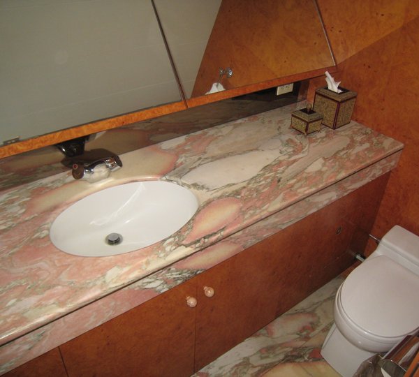 The 30m Yacht MERCEDES