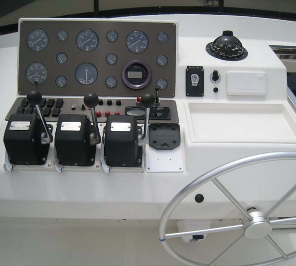 The 30m Yacht MERCEDES