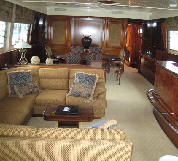 The 30m Yacht MERCEDES