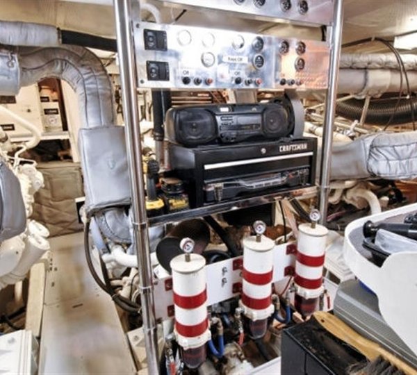 The 30m Yacht MERCEDES