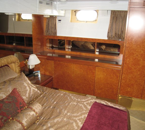 The 30m Yacht MERCEDES